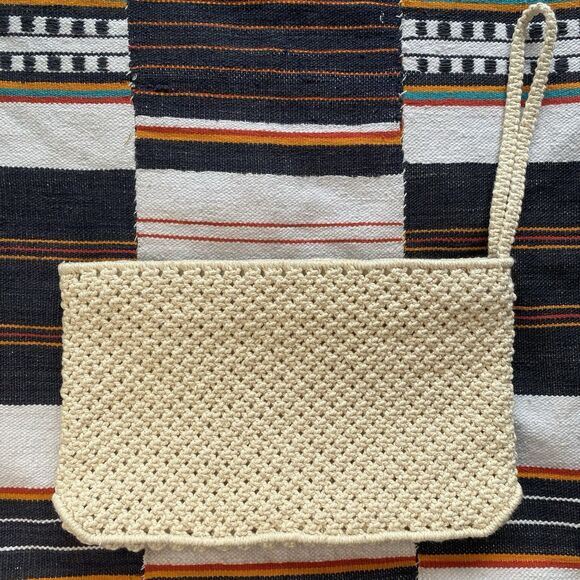 Vintage 1970’s Crochet Macrame Clutch Wristlet Handbag. Flex Frame. Never Used. - Picture 2 of 15